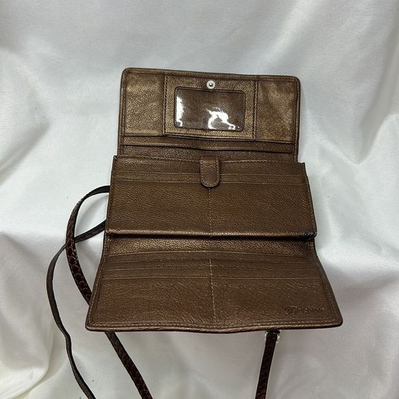 Brighton Crossbody - Picture 3 of 5